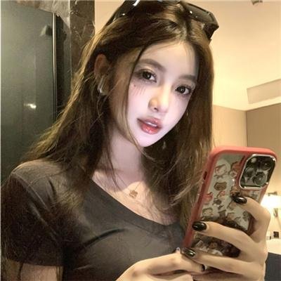 林中怪人海报