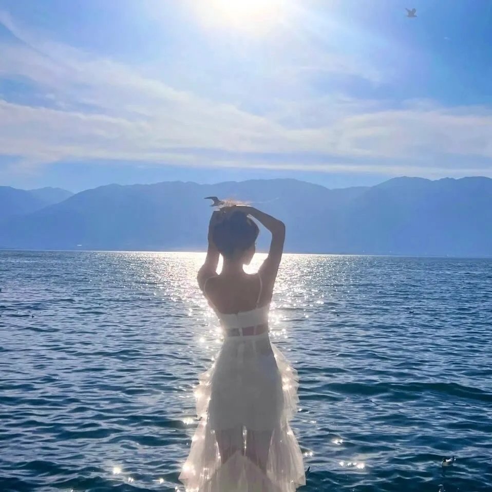 招魂海报